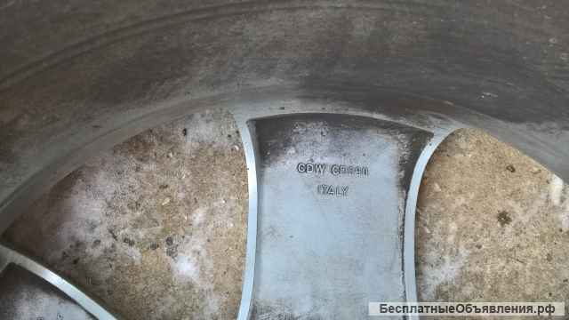 Диск для БМВ 3 серии Е90. БМВ Е90. BMW E90.