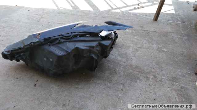 Фара правая для Лексус РХ 200. ЭР ИКС 200. Lexus RX 200.