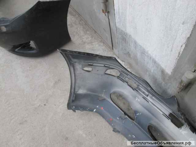 Бампер передний для Мерседес Бенц 203. Mercedes-Benz W203.