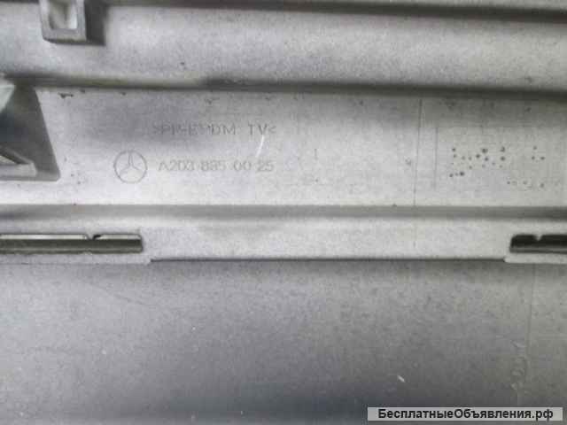 Бампер передний для Мерседес Бенц 203. Mercedes-Benz W203.