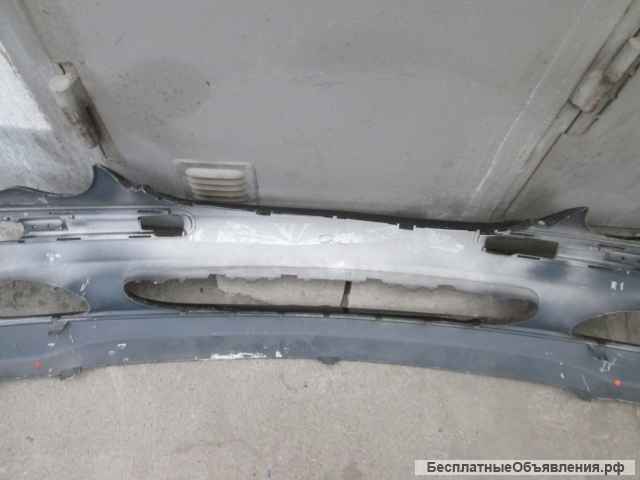 Бампер передний для Мерседес Бенц 203. Mercedes-Benz W203.