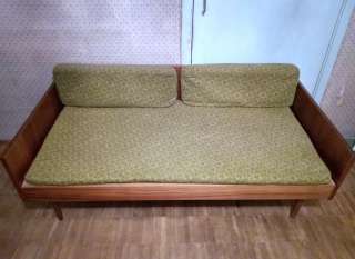 Диван-кровать Советской Эпохи (~ 70-е г.г.).