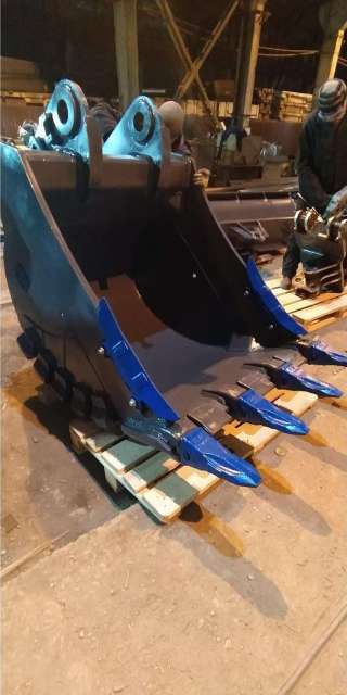 Ковш скальный 1,2м3 для Liebherr R936