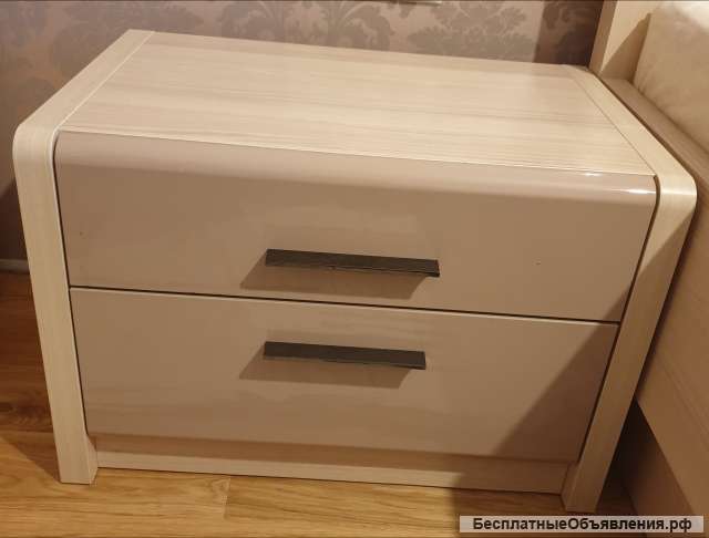 Тумбы прикроватные