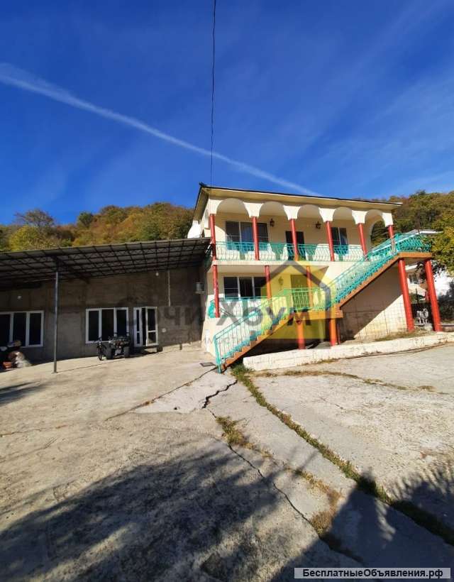 Дом, 210 кв.м. на участке 20 соток