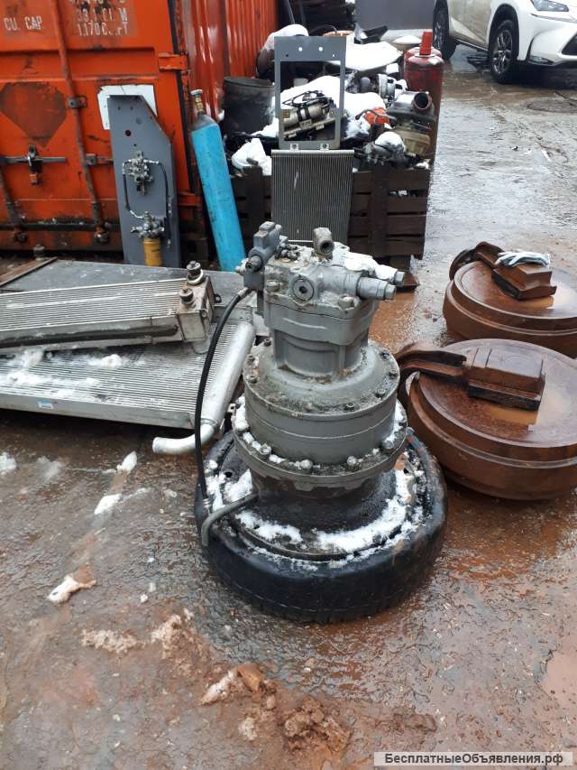 Редуктор поворота в сборе Hitachi 330/3G