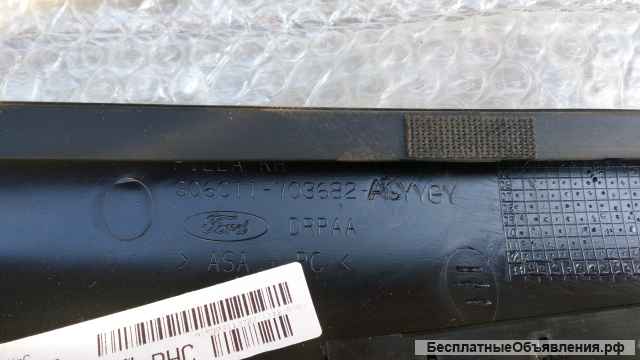 Молдинг лобового стекла Ford Transit 2010. Форд Транзит.