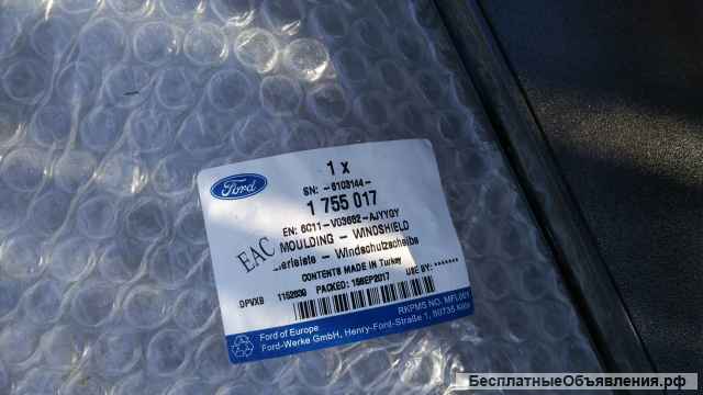 Молдинг лобового стекла Ford Transit 2010. Форд Транзит.