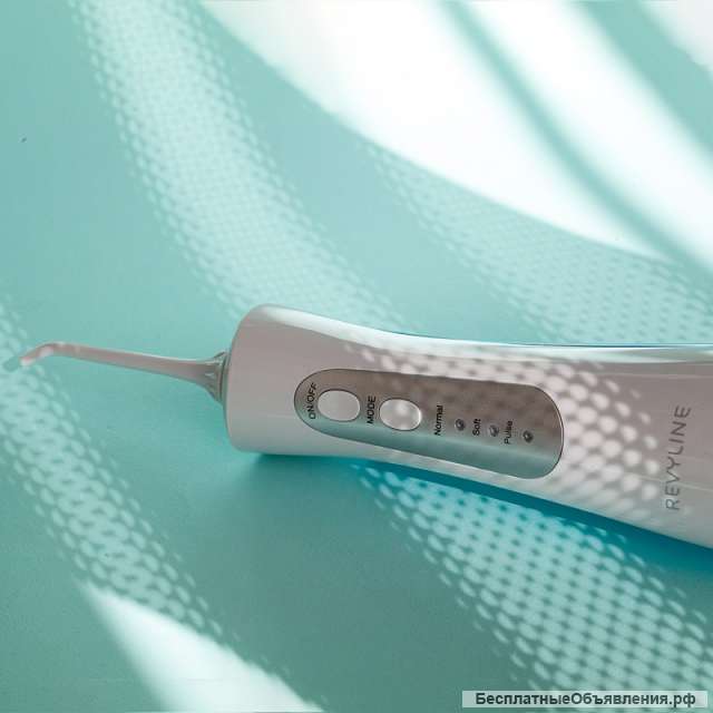 Дорожный ирригатор Revyline RL 210 для здоровья зубов и десен