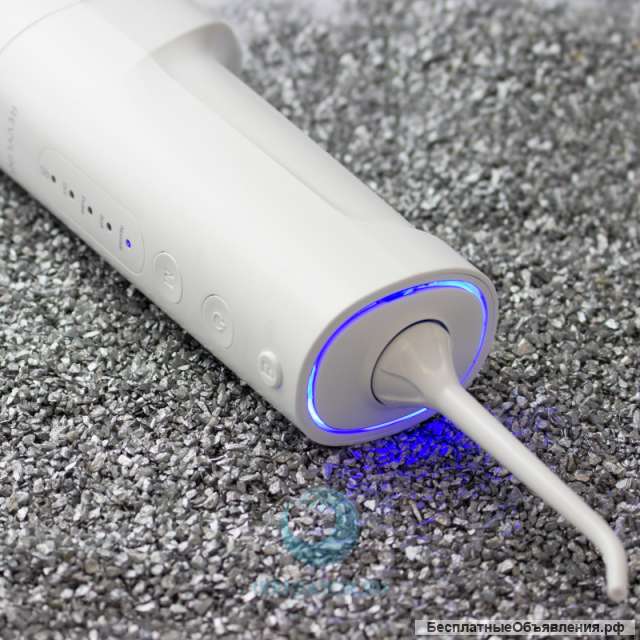 Компактный ирригатор Revyline RL 650 – «горячая» новинка 2020