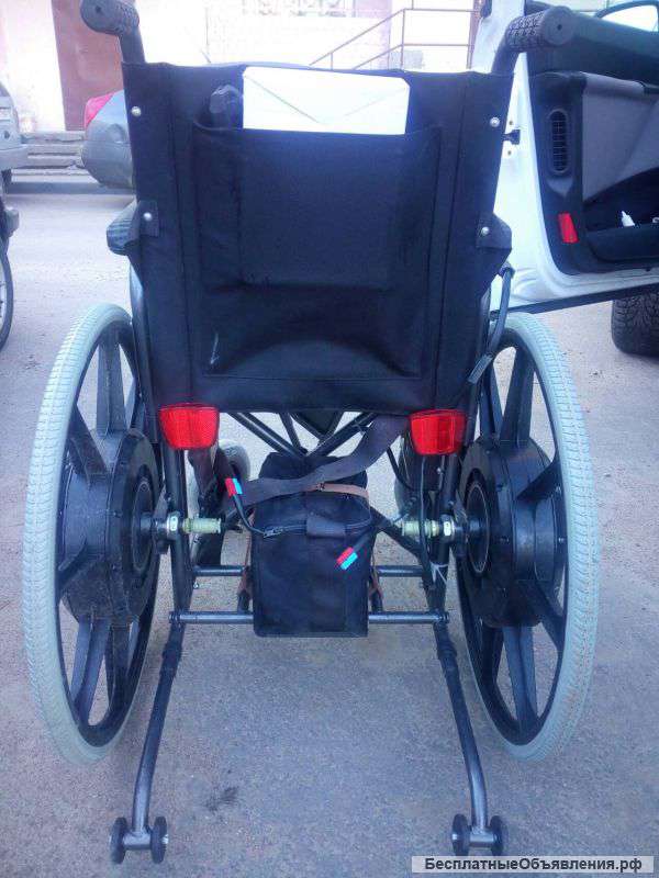 Кресло-коляска для инвалидов с электроприводом Совершенно новая