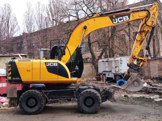 Сдаётся в аренду колёсный экскаватор Jcb-160