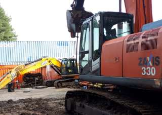 Гидромотор бу редукторов хода поворота экскаватор JCB Hitachi разборка и новые