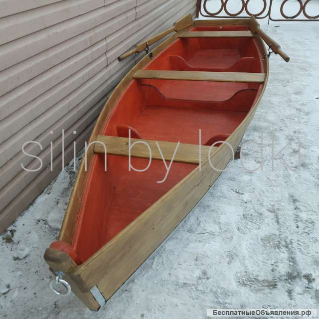 Лодка из дерева