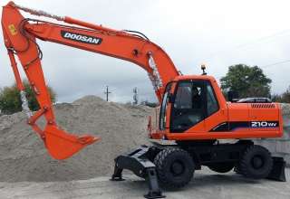 Doosan-210