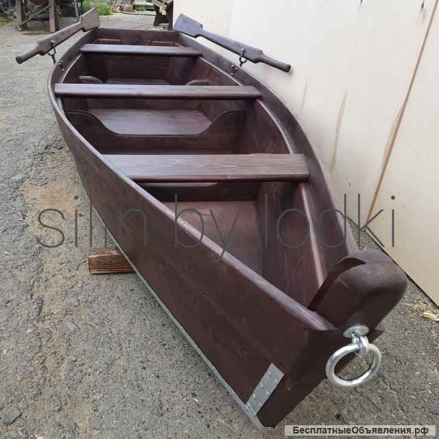 Деревянная лодка