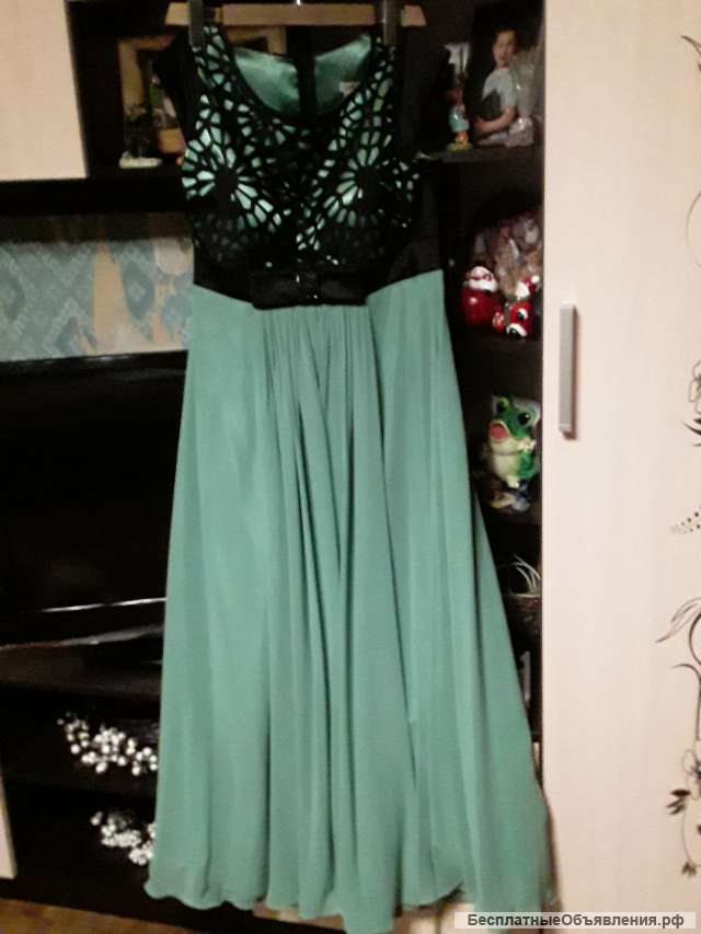 Вечернее платье для особых случаев