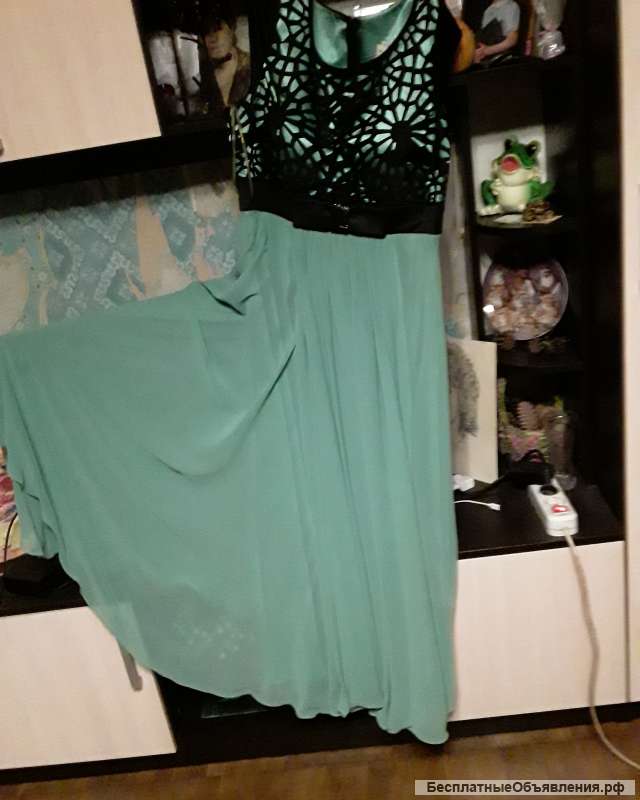 Вечернее платье для особых случаев