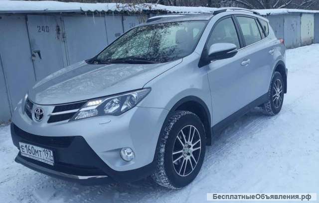 Toyota RAV4, кроссовер, 2015 г