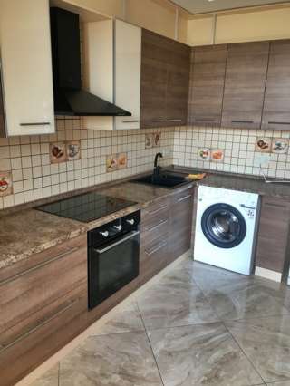 Сдаю 1к.кв. пер. Автомобильный 6/16кирп. 50м. ремонт