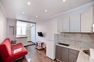 Студия п. Российский