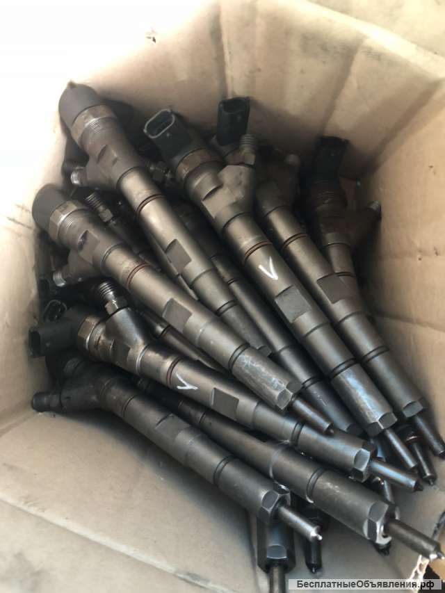 Форсунка Hyundai Starex двс D4CB 2.5 л дизель