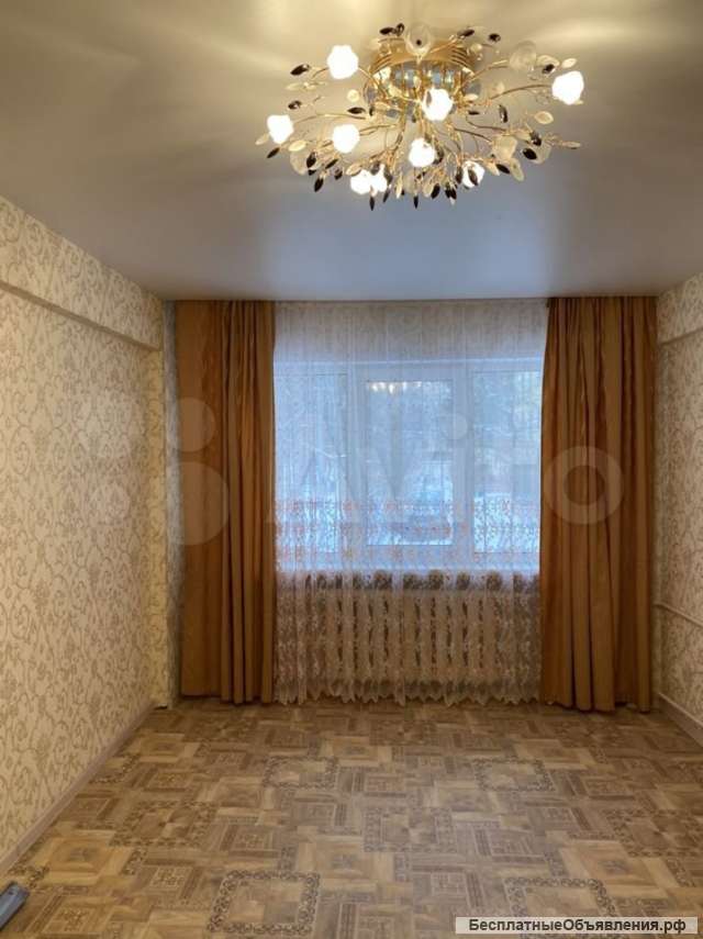 1 квартиру на ул.Ленина