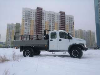 Бортовой автомобиль ГАЗ Садко Некст двухрядка 7 мест 4х4