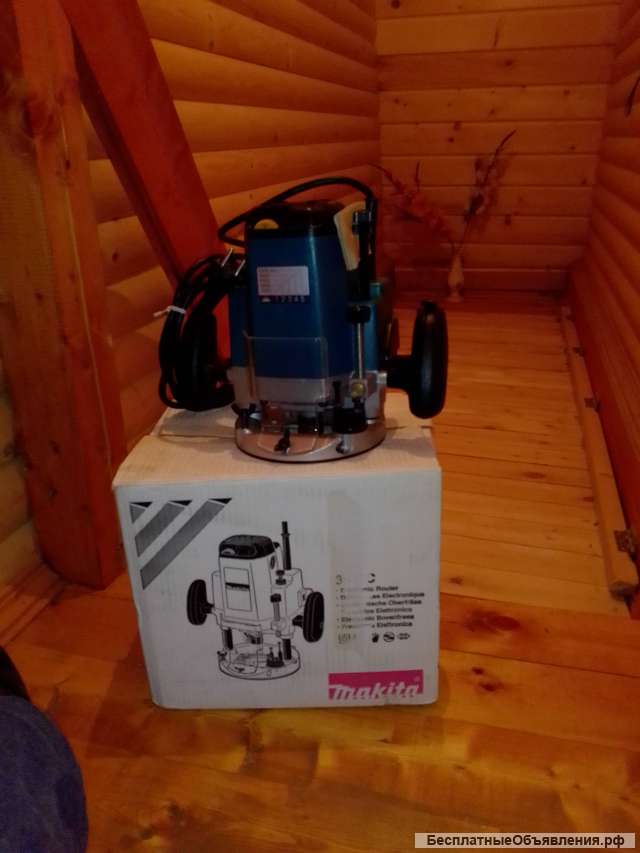 Фрезер makita 3612c