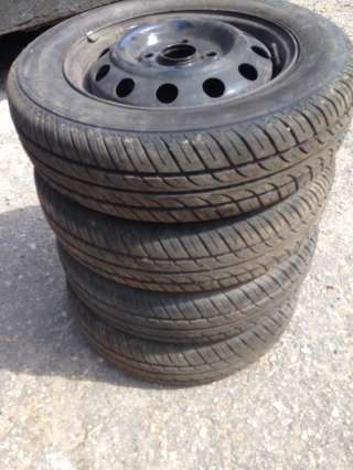 Шины Kumho R13 155/70 с дисками в комплекте
