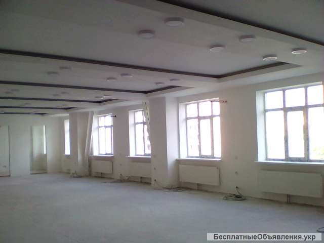 Бригада строителей якисно виконуе роботи