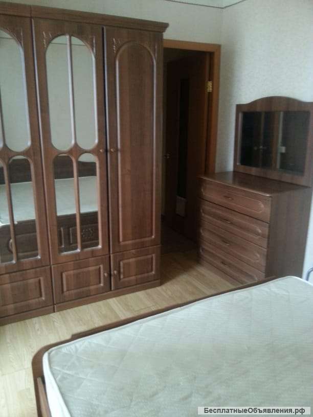 Двухкомнатная с мебелью и техникой