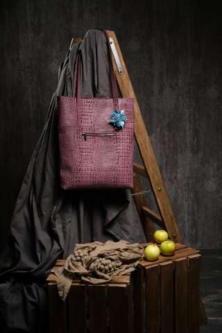 Сумки, кошельки из натуральной кожи