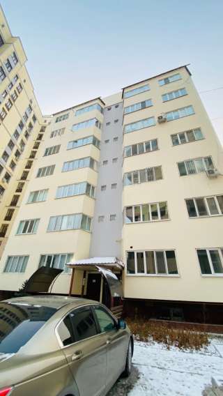 3 ком. кв., 111 м2, 7/7 район: (политех)