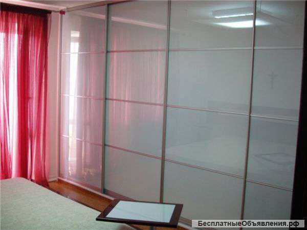 Двери купе стекло белое