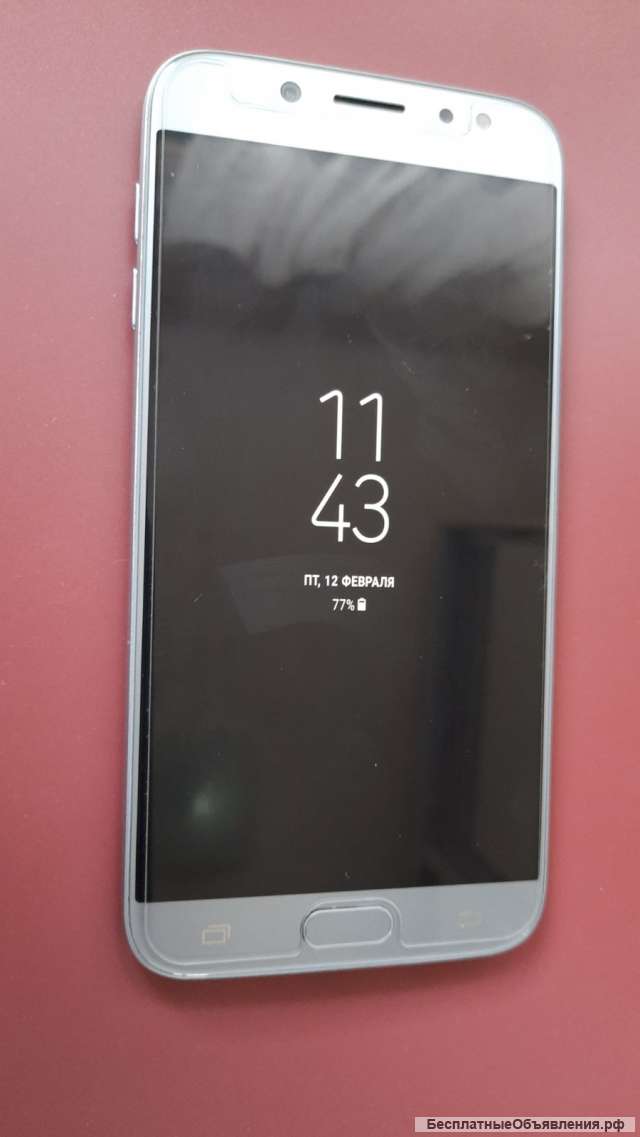 Телефон Samsung J7 2017