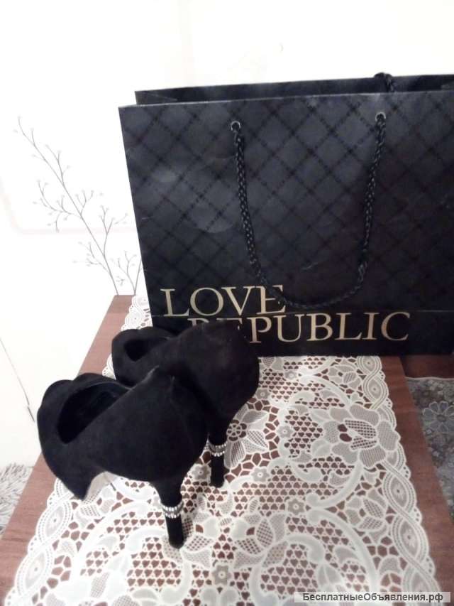 Туфли замшевые LOVE REPUBLIC