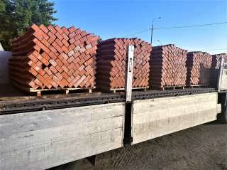 Кирпич м150 с выгрузкой