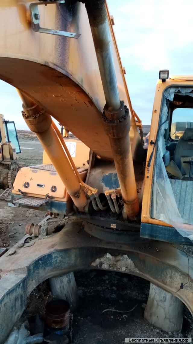 Кабина Hyundai 330 lc-9s