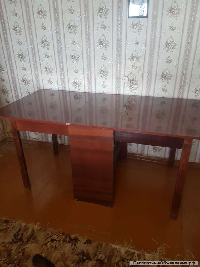 Стол - книжка