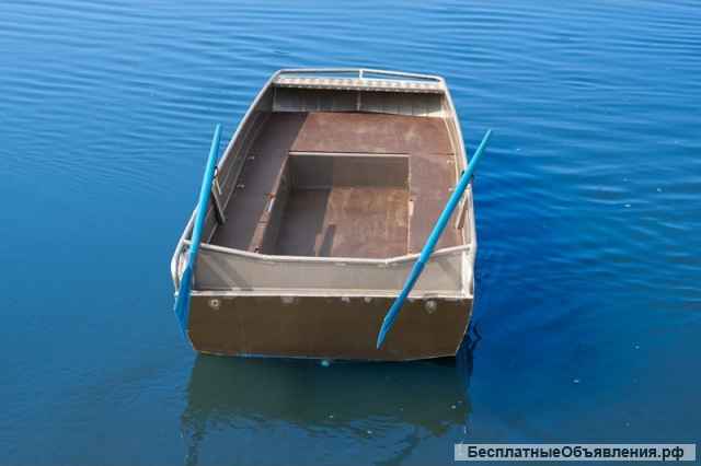 Лодку Wyatboat-390