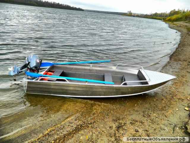 Лодку Wyatboat-390 M