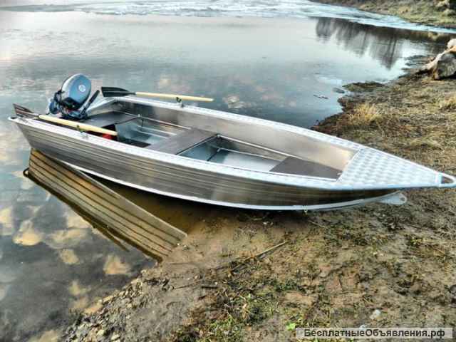 Лодку Wyatboat-390 У
