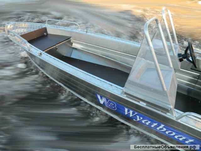 Лодку Wyatboat-390 У с консолями