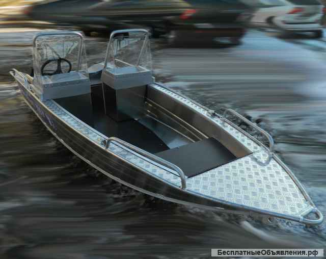 Лодку Wyatboat-390 У с консолями