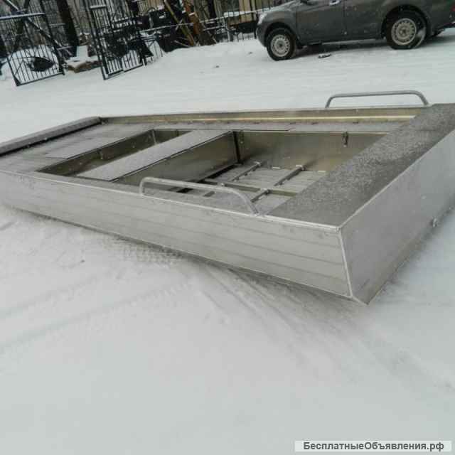 Лодку (катер) Wyatboat-Джонбот