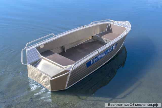 Лодку (катер) Wyatboat-430