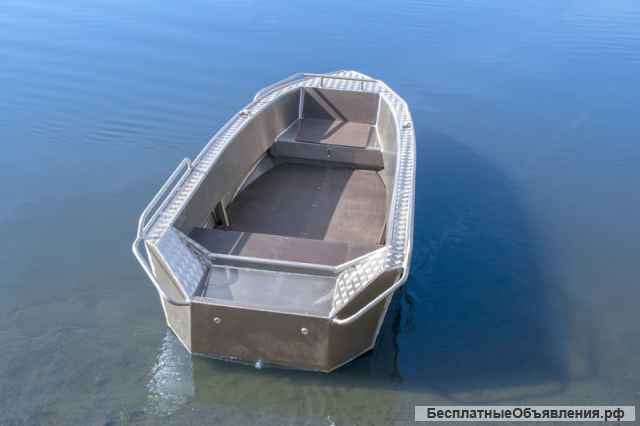 Лодку (катер) Wyatboat-430