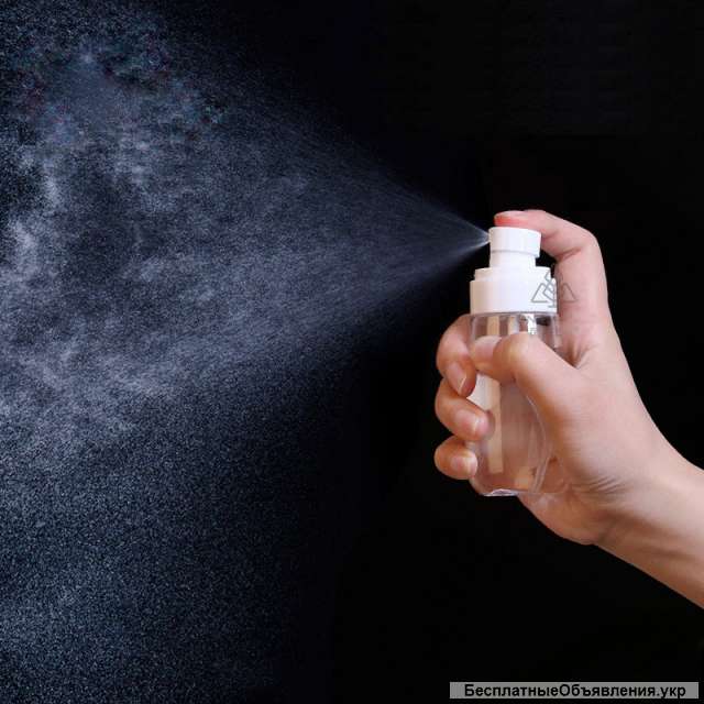 Бутылочка с распылителем косметическая