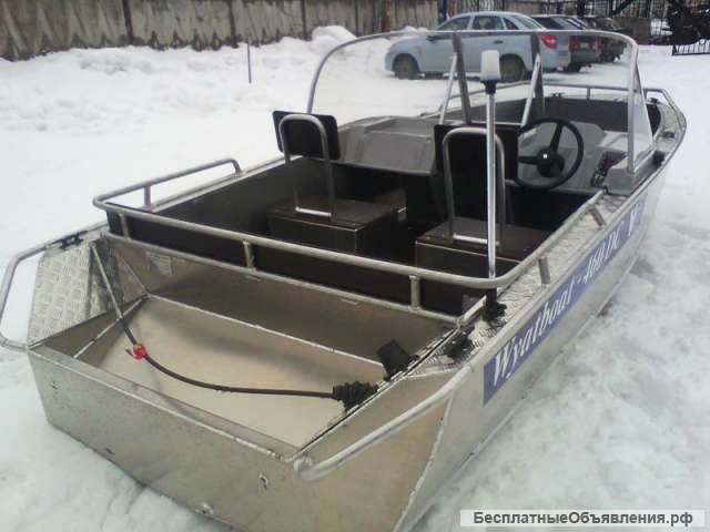 Лодку (катер) Wyatboat-460 DCM
